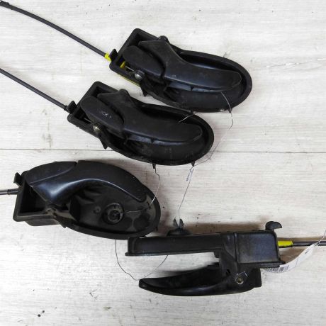 rucka-vnutrenniaia-otkryvaniia-dveri-ford-focus-1-restailing-art-30260-big-2