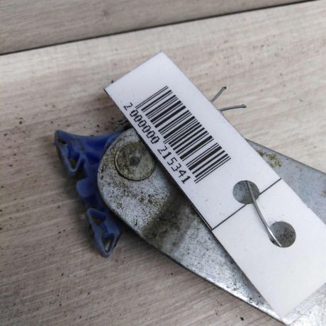 steklopodieemnik-perednii-levyi-volvo-xc90-art-30328-big-1