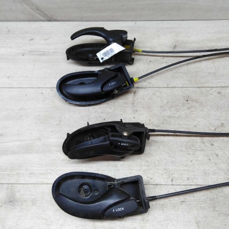 rucka-vnutrenniaia-otkryvaniia-dveri-ford-focus-1-restailing-bu-art-31286-big-1