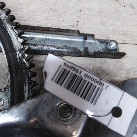 steklopodieemnik-perednii-levyi-toyota-camry-v40-art-31510-big-3