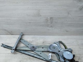 steklopodieemnik-perednii-pravyi-toyota-camry-v40-art-31512