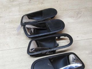 rucka-vnutrenniaia-otkryvaniia-dveri-volkswagen-sharan-restailing-art-31725