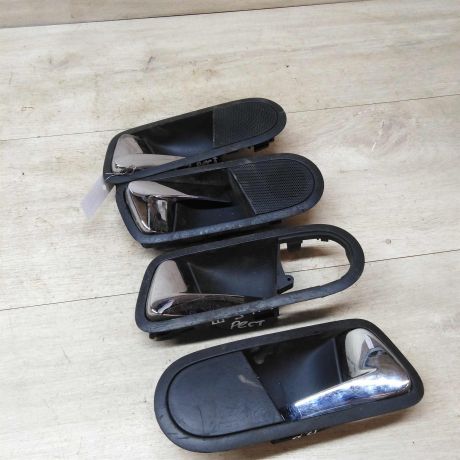 rucka-vnutrenniaia-otkryvaniia-dveri-volkswagen-sharan-restailing-art-31725-big-0