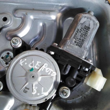 steklopodieemnik-zadnii-levyi-kia-cerato-2-art-31845-big-2