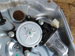 steklopodieemnik-zadnii-pravyi-kia-cerato-2-art-31890