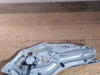 steklopodieemnik-perednii-kia-cerato-2-levyi-art-31920