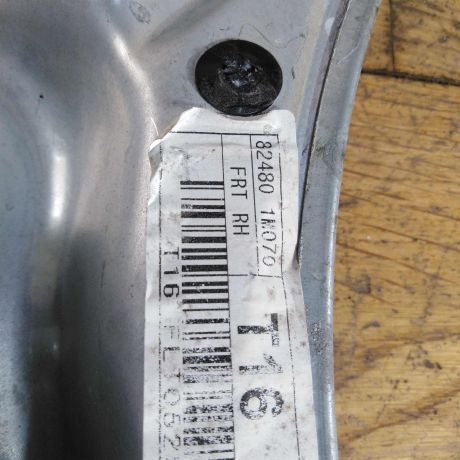 steklopodieemnik-perednii-pravyi-kia-cerato-2-art-31921-big-4