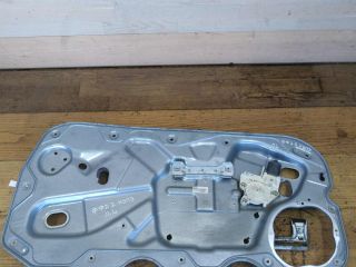 steklopodieemnik-perednii-levyi-ford-focus-2-do-rest-kupe-art-32352
