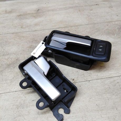 rucka-vnutrenniaia-otkryvaniia-dveri-ford-focus-2-do-restailing-art-32361-big-0