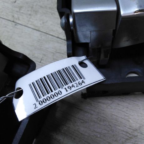 rucka-vnutrenniaia-otkryvaniia-dveri-ford-focus-2-do-restailing-art-32361-big-3