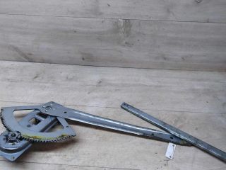 steklopodieemnik-perednii-pravyi-mexaniceskii-ford-transit-2005-g-art-33357