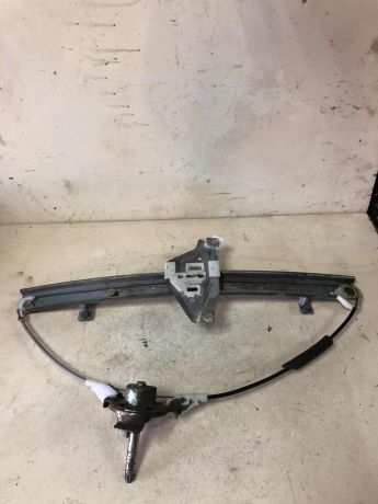 steklopodieemnik-mexaniceskii-zadnii-pravyi-chevrolet-lacetti-art-34189-big-1