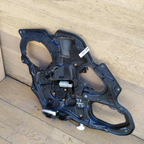 steklopodieemnik-zadnii-levyi-mazda-3-bk-sedan-mkpp-16i-art-34916-big-0