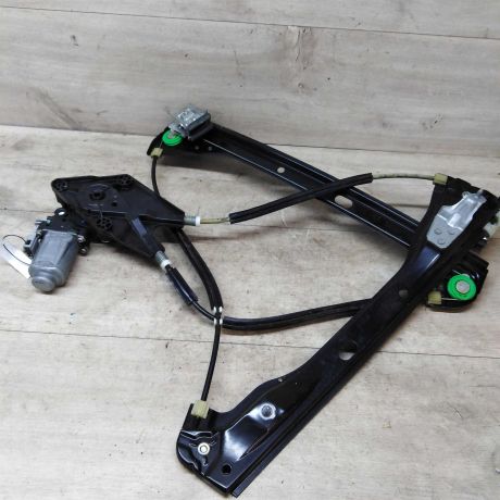 steklopodieemnik-perednii-pravyi-volkswagen-polo-sedan-art-34976-big-1