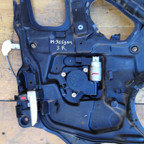 steklopodieemnik-zadnii-pravyi-mazda-3-bk-sedan-mkpp-16i-art-35060-big-2