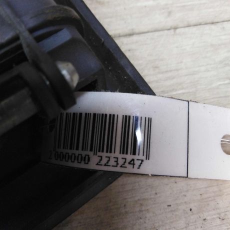 rucka-vnutrenniaia-otkryvaniia-dveri-mercedes-w638-art-35799-big-4