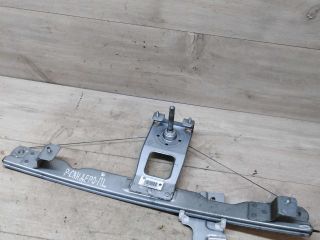 steklopodieemnik-mexaniceskii-perednii-levyi-renault-sandero-art-36354