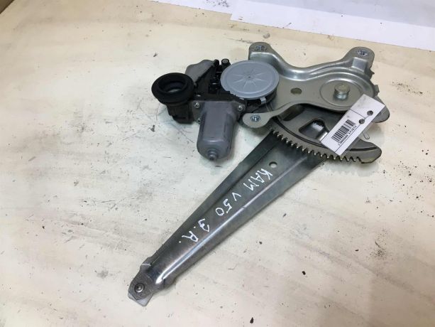 steklopodieemnik-zadnii-pravyi-toyota-camry-v50-art-36563-big-0