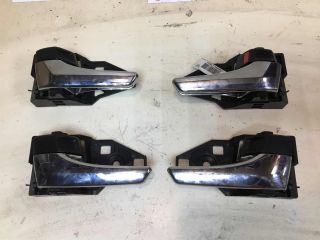 rucka-vnutrenniaia-otkryvaniia-dveri-toyota-camry-v50-art-36646