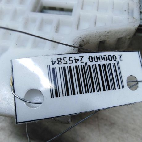 steklopodieemnik-zadnii-levyi-hyundai-matrix-art-36674-big-1