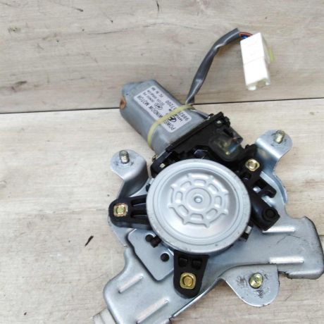 steklopodieemnik-zadnii-pravyi-hyundai-matrix-art-36748-big-3