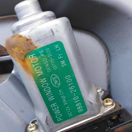 steklopodieemnik-perednii-levyi-hyundai-santa-fe-art-37133-big-3