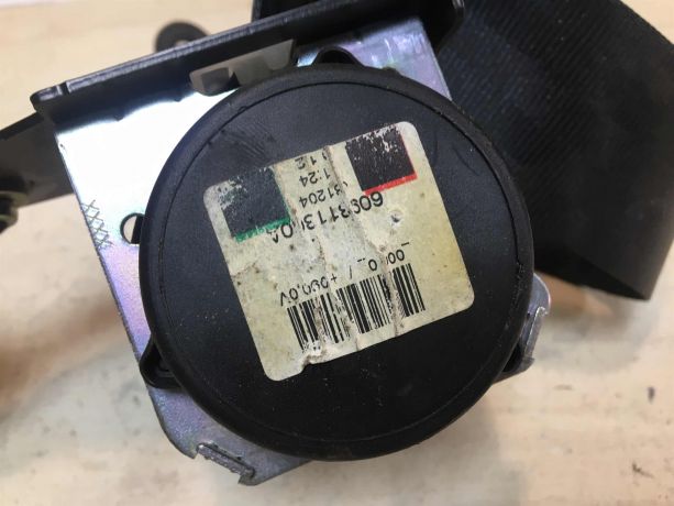 remen-bezopasnosti-zadnii-levyi-toyota-avensis-iii-09g-art-37147-big-2