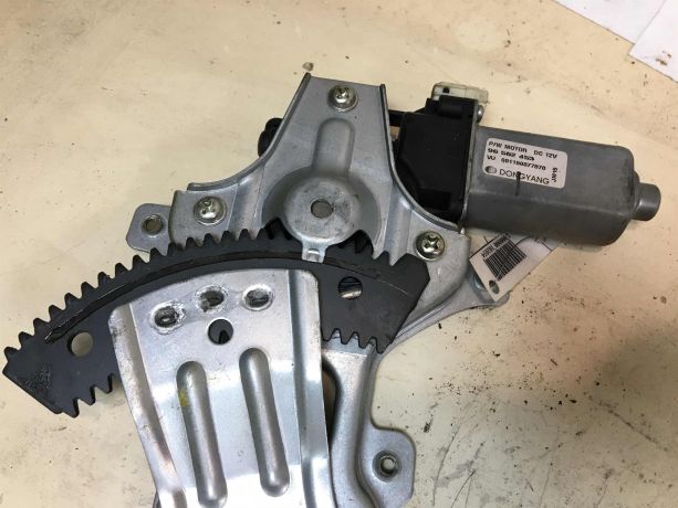 steklopodieemnik-zadnii-pravyi-daewoo-matiz-art-37182-big-2