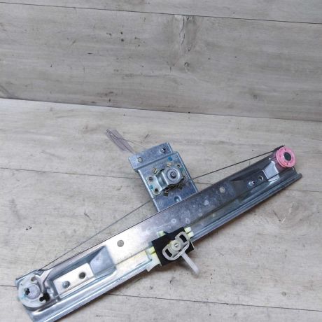 steklopodieemnik-zadnii-levyi-opel-corsa-d-mexaniceskii-art-37194-big-2