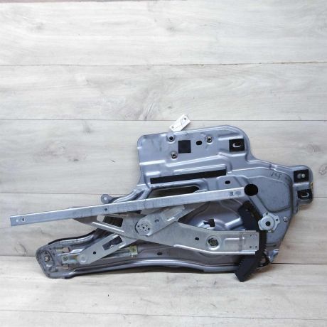 steklopodieemnik-perednii-pravyi-hyundai-santa-fe-art-37281-big-1