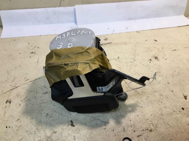 remen-bezopasnosti-zadnii-pravyi-mazda-3-bl-rest-sedan-art-37561-big-0