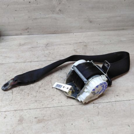 remen-bezopasnosti-ford-focus-2-pravyi-perednii-do-rest-art-37682-big-0