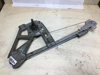 steklopodieemnik-zadnii-pravyi-mexaniceskii-audi-100-c4-audi-a6-c4-art-37836