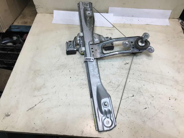 steklopodieemnik-zadnii-pravyi-mexaniceskii-chevrolet-cruze-do-rest-art-38709-big-0