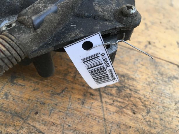 steklopodieemnik-zadnii-levyi-volkswagen-passat-b4-art-38773-big-2