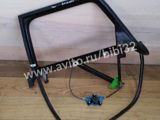 steklopodieemnik-zadnii-audi-a4-b6-8e-art-38890