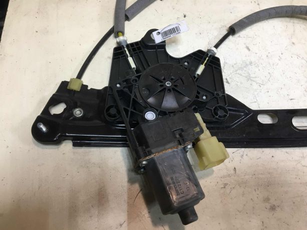 steklopodieemnik-ford-fusion-usa-ford-mondeo-5-art-39464-big-3