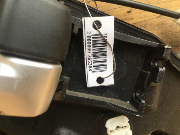 steklopodieemnik-zadnii-pravyi-mazda-6-gg-art-39904-big-3