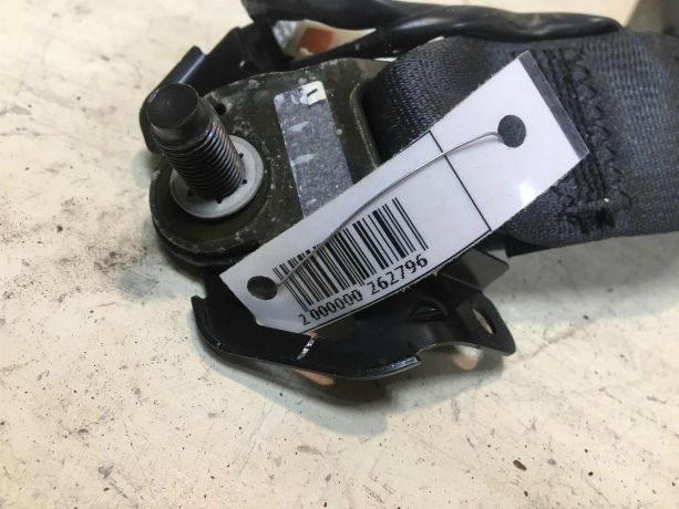 remen-bezopasnosti-fiksator-zadnii-mazda-6-gg-art-39921-big-2