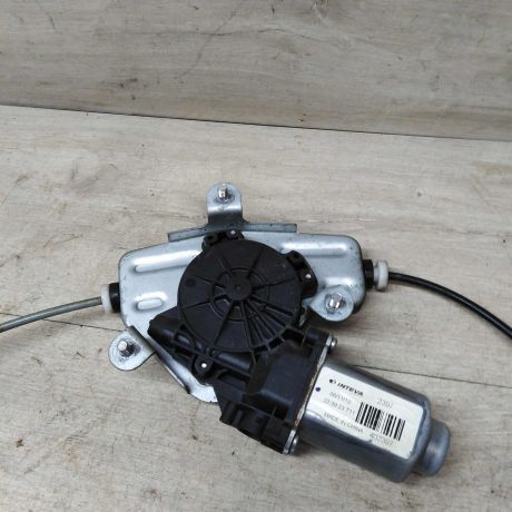 steklopodieemnik-zadnii-pravyi-hyundai-solaris-art-39978-big-1