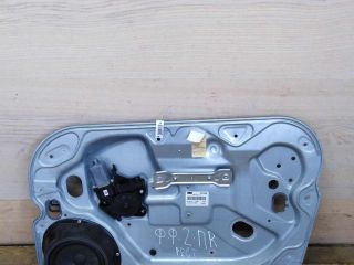 steklopodieemnik-perednii-pravyi-ford-focus-2-rest-art-40031