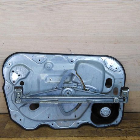 steklopodieemnik-perednii-pravyi-ford-focus-2-rest-art-40031-big-4