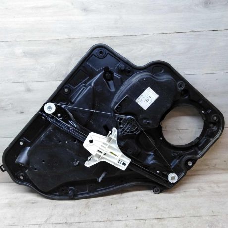 steklopodieemnik-zadnii-pravyi-volkswagen-golf-6-art-40947-big-4