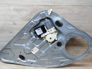 steklopodieemnik-zadnii-levyi-ford-c-max-do-rest-art-41082
