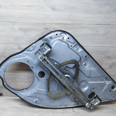 steklopodieemnik-zadnii-levyi-ford-c-max-do-rest-art-41082-big-2