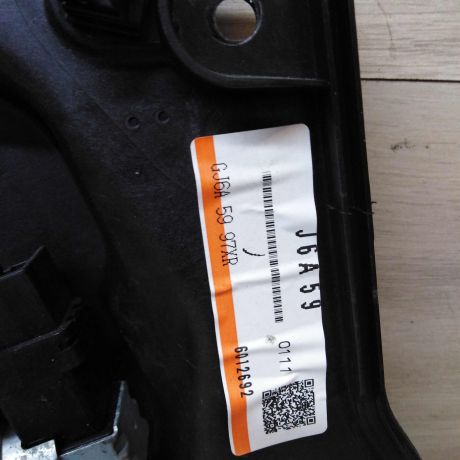 steklopodieemnik-perednii-levyi-mazda-6-gg-art-41083-big-3