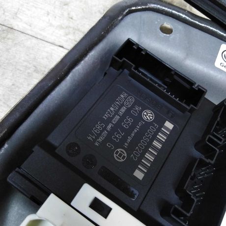 steklopodieemnik-perednii-levyi-volkswagen-golf-plus-05gv-art-41240-big-1