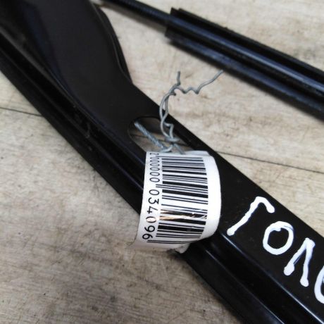 steklopodieemnik-zadnii-levyi-volkswagen-golf-plus-05gv-art-41250-big-3