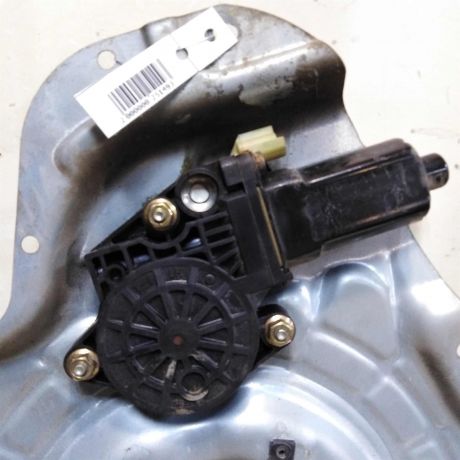 steklopodieemnik-zadnii-levyi-hyundai-elantra-iii-xd-2-do-rest-art-41432-big-1