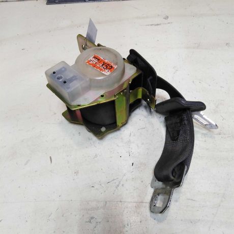 remen-bezopasnosti-zadnii-srednii-hyundai-elantra-iii-xd-2-do-rest-art-41468-big-1